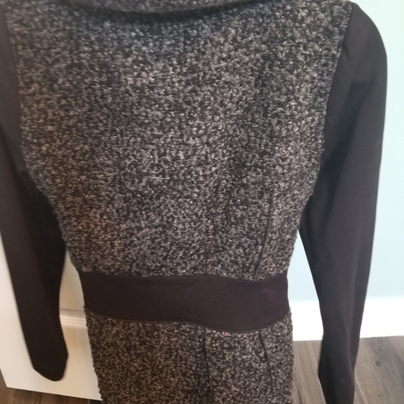 Jacket - Picture 2 of 4